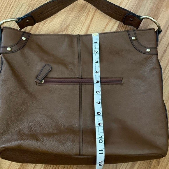 Etienne Aigner brown leather purse shoulder bag Womens gold tone toggle pockets - Picture 9 of 11